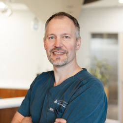 Dr Eric Nordstrom DDS MD FACS Dr Eric Nordstrom DDS MD FACS
